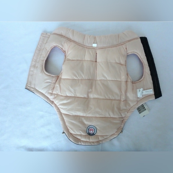 *SOLD*đžđFouFouDog ⢠Reversible Barbie Pink Puffer Coat Vest Jacket ⢠M â˘NWT - Picture 8 of 12